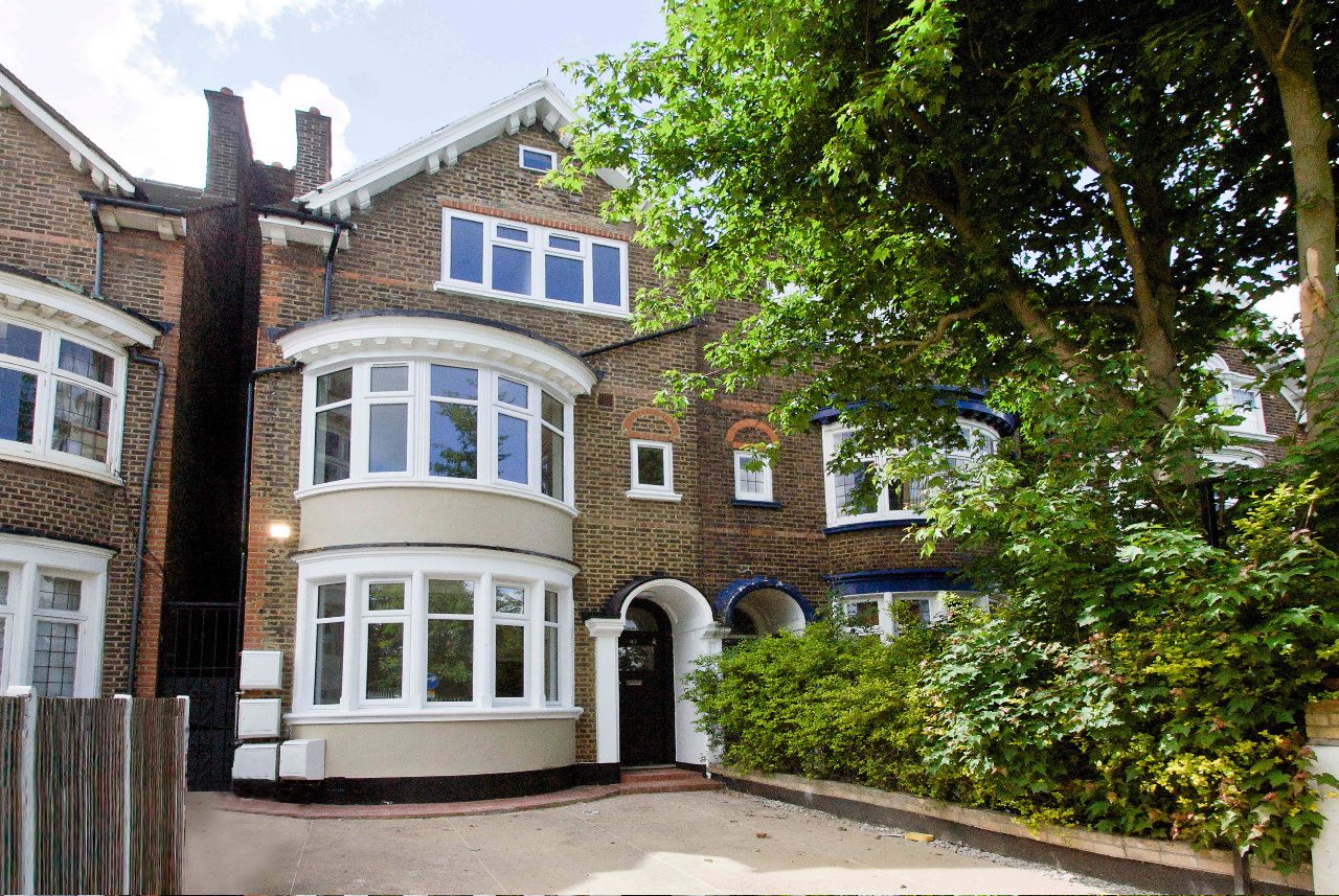 Drewstead Road, SW16 1LY